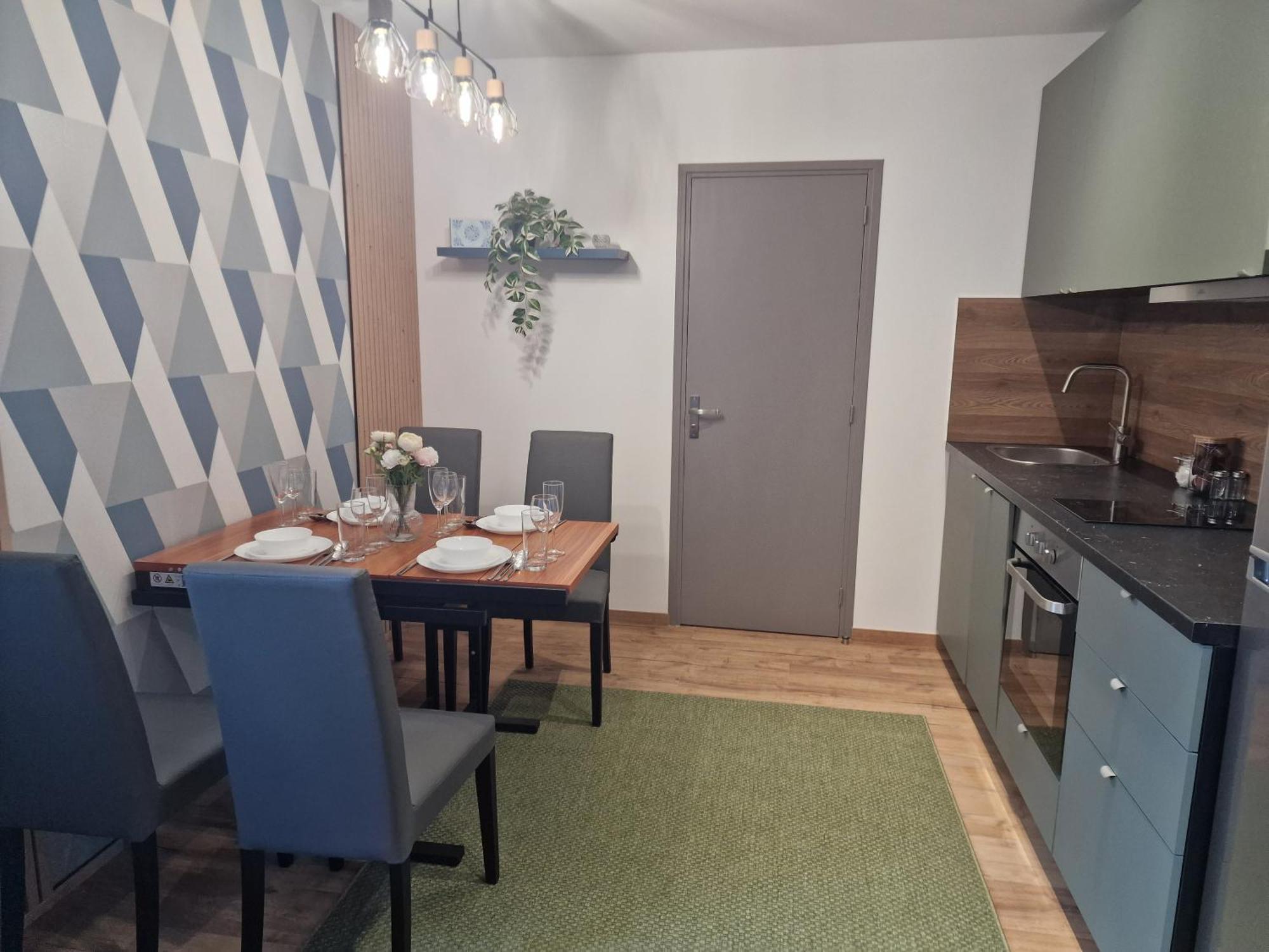 Maison D'Hotes Avec 3 Appartements Et Un Studio Viry-Châtillon Extérieur photo